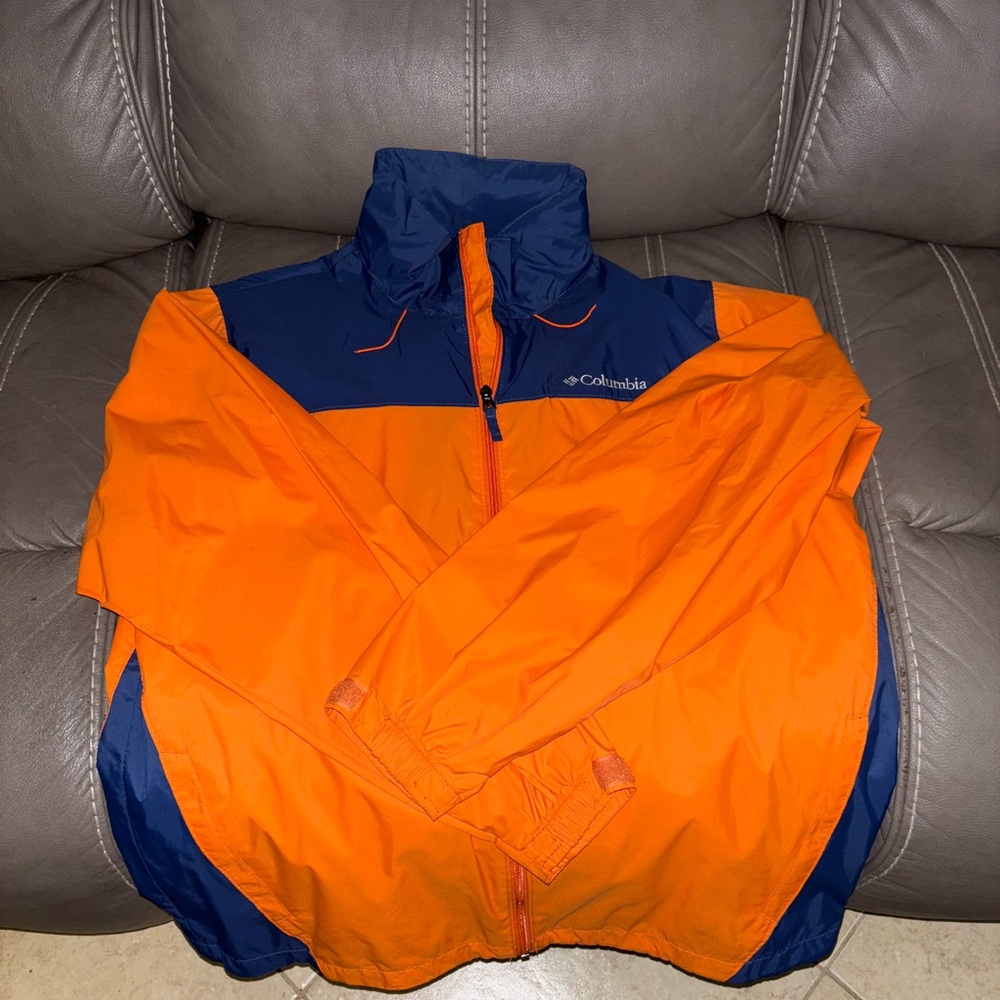 Columbia Windbreaker. Good Condition